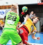 20.04.2017,  Krems,  Handball,  Handball Liga Austria,  HLA, VF,  UHK Krems,  SG Westwien<br>JELINEK Wilhelm, FEICHTINGER Sebastian<br><br><br>Copyright DIENER / Zierlinger <br>Marktgasse 3-7 / 4 / 5 / 21<br>A-1090 Wien<br>Telefax +43 1 955 32 35<br>Mobil +43 676 629 98 51<br>BA-CA<br>Bank Nr. 12000<br>Account Nr. 00712 223 783<br>e-mail: agentur@diener.at<br>Datenbank: www.diener.at