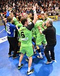 28.04.2017,  Krems,  Handball,  Handball Liga Austria,  HLA, 3.VF,  UHK Krems,  SG Westwien<br>Siegesjubel Westwien<br><br><br>Copyright DIENER / Zierlinger <br>Marktgasse 3-7 / 4 / 5 / 21<br>A-1090 Wien<br>Telefax +43 1 955 32 35<br>Mobil +43 676 629 98 51<br>BA-CA<br>Bank Nr. 12000<br>Account Nr. 00712 223 783<br>e-mail: agentur@diener.at<br>Datenbank: www.diener.at