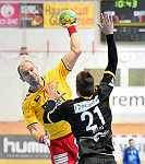 28.10.2016, Krems, Handball,  Handball Liga Austria, HLA, GD, UHK Krems, Bregenz,<br>MITKOV Vlatko, BELOS Nemanja<br><br><br>Copyright / www. sportfotos. at<br>Missongasse 21<br>A - 3500 Krems<br>zierlinger@sportfotos.at<br>www.sportfotos.at<br>Kremser Bank <br>BIC SPKDAT21XXX<br>IBAN AT392022800704000918<br>