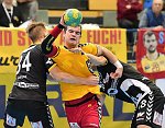 28.10.2016, Krems, Handball,  Handball Liga Austria, HLA, GD, UHK Krems, Bregenz,<br>VARVNE Tobias, FEICHTINGER Sebastian, BAMMER Dominik<br><br><br>Copyright / www. sportfotos. at<br>Missongasse 21<br>A - 3500 Krems<br>zierlinger@sportfotos.at<br>www.sportfotos.at<br>Kremser Bank <br>BIC SPKDAT21XXX<br>IBAN AT392022800704000918<br>