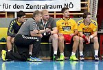 28.10.2016, Krems, Handball,  Handball Liga Austria, HLA, GD, UHK Krems, Bregenz,<br>LASTOWITZA Herbert, LINT Werner<br><br><br>Copyright / www. sportfotos. at<br>Missongasse 21<br>A - 3500 Krems<br>zierlinger@sportfotos.at<br>www.sportfotos.at<br>Kremser Bank <br>BIC SPKDAT21XXX<br>IBAN AT392022800704000918<br>