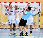 04.10.2016, Krems, Handball, Handball Liga Austria, HLA, GD, UHK Krems, HC Hard,<br>WUESTNER Frederic, KNAUTH Michael, BRKIC Radojko, SCHMID Dominik<br><br><br>Copyright / www. sportfotos. at<br>Missongasse 21<br>A - 3500 Krems<br>zierlinger@sportfotos.at<br>www.sportfotos.at<br>Kremser Bank <br>BIC SPKDAT21XXX<br>IBAN AT392022800704000918