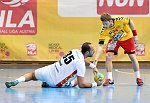 04.10.2016, Krems, Handball, Handball Liga Austria, HLA, GD, UHK Krems, HC Hard,<br>SURAC Domagoj, VISY Norbert<br><br><br>Copyright / www. sportfotos. at<br>Missongasse 21<br>A - 3500 Krems<br>zierlinger@sportfotos.at<br>www.sportfotos.at<br>Kremser Bank <br>BIC SPKDAT21XXX<br>IBAN AT392022800704000918