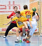 04.10.2016, Krems, Handball, Handball Liga Austria, HLA, GD, UHK Krems, HC Hard,<br>DEIFL Florian, SIMEK Marko, FEICHTINGER Sebastian, WURST Konrad<br><br><br>Copyright / www. sportfotos. at<br>Missongasse 21<br>A - 3500 Krems<br>zierlinger@sportfotos.at<br>www.sportfotos.at<br>Kremser Bank <br>BIC SPKDAT21XXX<br>IBAN AT392022800704000918