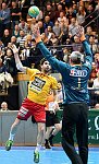 25.11.2016, Krems, Handball, Handball Liga Austria, HLA, GD, UHK Krems, HC Linz,<br>SCHOPF Tobias, MIJAILOVIC Nenad<br><br><br><br><br>Copyright / www. sportfotos. at<br>Missongasse 21<br>A - 3500 Krems<br>zierlinger@sportfotos.at<br>www.sportfotos.at<br>Kremser Bank <br>BIC SPKDAT21XXX<br>IBAN AT392022800704000918