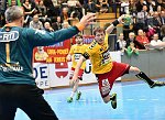 25.11.2016, Krems, Handball, Handball Liga Austria, HLA, GD, UHK Krems, HC Linz,<br>MIJAILOVIC Nenad, VISY Norbert<br><br><br><br><br>Copyright / www. sportfotos. at<br>Missongasse 21<br>A - 3500 Krems<br>zierlinger@sportfotos.at<br>www.sportfotos.at<br>Kremser Bank <br>BIC SPKDAT21XXX<br>IBAN AT392022800704000918