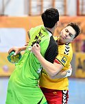 16.12.2016, Krems, Handball, Handball Liga Austria, HLA, GD, UHK Krems, SG Westwien<br>HAJDU Gabor, TOMANN Aron<br><br><br>Copyright / www. sportfotos. at<br>Missongasse 21<br>A - 3500 Krems<br>zierlinger@sportfotos.at<br>www.sportfotos.at<br>Kremser Bank <br>BIC SPKDAT21XXX<br>IBAN AT392022800704000918<br>