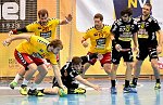 18.11.2016, Krems, Handball, Handball Liga Austria, HLA, GD, UHK Krems, WAT Margareten,<br>FEICHTINGER Sebastian, POSCH Fabian, SCHWEIGER Vincent, WALZER Guenther, JONAS Herbert, ZIURA Vytautas<br><br><br>Copyright / www. sportfotos. at<br>Missongasse 21<br>A - 3500 Krems<br>zierlinger@sportfotos.at<br>www.sportfotos.at<br>Kremser Bank <br>BIC SPKDAT21XXX<br>IBAN AT392022800704000918<br>