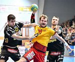 18.11.2016, Krems, Handball, Handball Liga Austria, HLA, GD, UHK Krems, WAT Margareten,<br>SEIDL Thomas, FEICHTINGER Sebastian, ZIURA Vytautas<br><br><br>Copyright / www. sportfotos. at<br>Missongasse 21<br>A - 3500 Krems<br>zierlinger@sportfotos.at<br>www.sportfotos.at<br>Kremser Bank <br>BIC SPKDAT21XXX<br>IBAN AT392022800704000918<br>