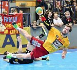 18.11.2016, Krems, Handball, Handball Liga Austria, HLA, GD, UHK Krems, WAT Margareten,<br>ZIURA Vytautas, FEICHTINGER Sebastian<br><br><br>Copyright / www. sportfotos. at<br>Missongasse 21<br>A - 3500 Krems<br>zierlinger@sportfotos.at<br>www.sportfotos.at<br>Kremser Bank <br>BIC SPKDAT21XXX<br>IBAN AT392022800704000918<br>