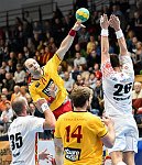 07.04.2017, Krems, Handball, Handball Liga Austria, HLA, OPO, UHK Krems, HC Hard,<br>ZIVKOVIC Boris, FEICHTINGER Sebastian<br>SURAC Domagoj, MITKOV Vlatko, POSCH Fabian, HERBURGER Lukas<br><br><br>Copyright DIENER / Zierlinger Karl<br>Marktgasse 3-7 / 4 / 5 / 21<br>A-1090 Wien<br>Telefax +43 1 955 32 35<br>Mobil +43 676 629 98 51<br>BA-CA<br>Bank Nr. 12000<br>Account Nr. 00712 223 783<br>e-mail: agentur@diener.at<br>Datenbank: www.diener.at