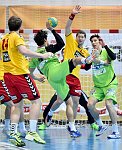 11.02.2017, Krems, Handball, Handball Liga Austria, HLA, OPO, UHK Krems, SG Westwien<br>POSCH Fabian, FEUCHTMANN Erwin, WALZER Guenther, SEITZ Philipp<br><br><br>Copyright / www. sportfotos. at<br>Missongasse 21<br>A - 3500 Krems<br>zierlinger@sportfotos.at<br>www.sportfotos.at<br>Kremser Bank <br>BIC SPKDAT21XXX<br>IBAN AT392022800704000918<br>