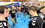 25.02.2017, Krems, Handball, Handball Liga Austria, HLA, OPO, UHK Krems, WAT Margareten,<br>Timeout Margareten<br><br><br><br>Copyright DIENER / Zierlinger Karl<br>Marktgasse 3-7 / 4 / 5 / 21<br>A-1090 Wien<br>Telefax +43 1 955 32 35<br>Mobil +43 676 629 98 51<br>BA-CA<br>Bank Nr. 12000<br>Account Nr. 00712 223 783<br>e-mail: agentur@diener.at<br>Datenbank: www.diener.at