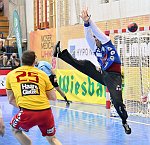 05.05.2018, Krems, Handball, Handball Liga Austria, HLA, 3.VF, UHK Krems,  HT Schwaz,<br>PROKOP Gunnar, KISHOU Aliaksei<br><br><br>Copyright / www. sportfotos. at<br>Missongasse 21<br>A - 3500 Krems<br>zierlinger@sportfotos.at<br>www.sportfotos.at<br>Kremser Bank <br>BIC SPKDAT21XXX<br>IBAN AT392022800704000918