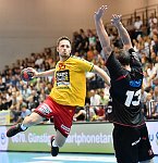 05.05.2018, Krems, Handball, Handball Liga Austria, HLA, 3.VF, UHK Krems,  HT Schwaz,<br>SIMEK Mario, PYSHKIN Alexander<br><br><br>Copyright / www. sportfotos. at<br>Missongasse 21<br>A - 3500 Krems<br>zierlinger@sportfotos.at<br>www.sportfotos.at<br>Kremser Bank <br>BIC SPKDAT21XXX<br>IBAN AT392022800704000918