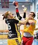 16.02.2018, Krems, Handball, Handball Liga Austria, HLA, Bonusrunde, UHK Krems, Bregenz,<br>KLOPCIC Marian, FEICHTINGER Sebastian<br><br><br>Copyright / www. sportfotos. at<br>Missongasse 21<br>A - 3500 Krems<br>zierlinger@sportfotos.at<br>www.sportfotos.at<br>Kremser Bank <br>BIC SPKDAT21XXX<br>IBAN AT392022800704000918<br>