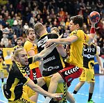 16.02.2018, Krems, Handball, Handball Liga Austria, HLA, Bonusrunde, UHK Krems, Bregenz,<br>KLOPCIC Marian, BARBASKAS Povilas, TOMANN Aron<br><br><br>Copyright / www. sportfotos. at<br>Missongasse 21<br>A - 3500 Krems<br>zierlinger@sportfotos.at<br>www.sportfotos.at<br>Kremser Bank <br>BIC SPKDAT21XXX<br>IBAN AT392022800704000918<br>