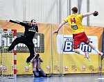 02.03.2018, Krems, Handball, Handball Liga Austria, HLA, BR, UHK Krems, HC Hard,<br>DOKNIC Golub, POSCH Fabian<br><br><br>Copyright / www. sportfotos. at<br>Missongasse 21<br>A - 3500 Krems<br>zierlinger@sportfotos.at<br>www.sportfotos.at<br>Kremser Bank <br>BIC SPKDAT21XXX<br>IBAN AT392022800704000918