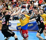 20.04.2018, Krems, Handball, Handball Liga Austria, HLA, BR, UHK Krems, WAT Margareten,<br>HUTECEK Lukas, JOCHMANN Jakob, ZIURA Vytautas, SIMEK Marko<br><br><br>Copyright / www. sportfotos. at<br>Missongasse 21<br>A - 3500 Krems<br>zierlinger@sportfotos.at<br>www.sportfotos.at<br>Kremser Bank <br>BIC SPKDAT21XXX<br>IBAN AT392022800704000918<br>