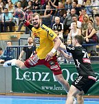 20.04.2018, Krems, Handball, Handball Liga Austria, HLA, BR, UHK Krems, WAT Margareten,<br>FEICHTINGER Sebastian, RIEDE Maximilian<br><br><br>Copyright / www. sportfotos. at<br>Missongasse 21<br>A - 3500 Krems<br>zierlinger@sportfotos.at<br>www.sportfotos.at<br>Kremser Bank <br>BIC SPKDAT21XXX<br>IBAN AT392022800704000918<br>