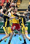 29.09.2017, Krems, Handball, Handball Liga Austria, HLA, GD, UHK Krems, Bregenz,<br>BELJANSKI Bojan, FEICHTINGER Sebastian, SCHNABL Nico<br><br><br>Copyright / www. sportfotos. at<br>Missongasse 21<br>A - 3500 Krems<br>zierlinger@sportfotos.at<br>www.sportfotos.at<br>Kremser Bank <br>BIC SPKDAT21XXX<br>IBAN AT392022800704000918<br>