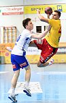 03.11.2017, Krems, Handball, Handball Liga Austria, HLA, GD, UHK Krems, HC Bruck,<br>OFFNER Paul, NIKIC Oliver<br><br><br>Copyright / www. sportfotos. at<br>Missongasse 21<br>A - 3500 Krems<br>zierlinger@sportfotos.at<br>www.sportfotos.at<br>Kremser Bank <br>BIC SPKDAT21XXX<br>IBAN AT392022800704000918