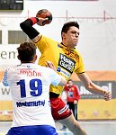 03.11.2017, Krems, Handball, Handball Liga Austria, HLA, GD, UHK Krems, HC Bruck,<br>MAHMUTAJ Berat, TOMANN Aron<br><br><br>Copyright / www. sportfotos. at<br>Missongasse 21<br>A - 3500 Krems<br>zierlinger@sportfotos.at<br>www.sportfotos.at<br>Kremser Bank <br>BIC SPKDAT21XXX<br>IBAN AT392022800704000918