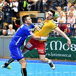 08.09.2017, Krems, Handball, Handball Liga Austria, HLA, GD, UHK Krems, HC Linz,<br>PREDRAGOVIC Srdjan, TOMANN Aron<br><br><br><br><br>Copyright / www. sportfotos. at<br>Missongasse 21<br>A - 3500 Krems<br>zierlinger@sportfotos.at<br>www.sportfotos.at<br>Kremser Bank <br>BIC SPKDAT21XXX<br>IBAN AT392022800704000918