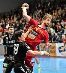 10.12.2017, Krems, Handball, Handball Liga Austria, HLA, GD, UHK Krems, HSG Graz,<br>SCHWEIGHOFER Lukas, GESSLBAUER Timo, POSCH Fabian<br><br><br>Copyright / www. sportfotos.at<br>Missongasse 21<br>A - 3500 Krems<br>zierlinger@sportfotos.at<br>www.sportfotos.at<br>Kremser Bank <br>BIC SPKDAT21XXX<br>IBAN AT392022800704000918<br>