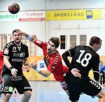 10.12.2017, Krems, Handball, Handball Liga Austria, HLA, GD, UHK Krems, HSG Graz,<br>SCHOPF Tobias, SPENDIER Florian Helmut Johannes<br><br><br>Copyright / www. sportfotos.at<br>Missongasse 21<br>A - 3500 Krems<br>zierlinger@sportfotos.at<br>www.sportfotos.at<br>Kremser Bank <br>BIC SPKDAT21XXX<br>IBAN AT392022800704000918<br>