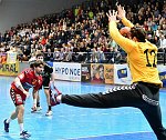 10.12.2017, Krems, Handball, Handball Liga Austria, HLA, GD, UHK Krems, HSG Graz,<br>SCHOPF Tobias, EICHBERGER Thomas<br><br><br>Copyright / www. sportfotos.at<br>Missongasse 21<br>A - 3500 Krems<br>zierlinger@sportfotos.at<br>www.sportfotos.at<br>Kremser Bank <br>BIC SPKDAT21XXX<br>IBAN AT392022800704000918<br>