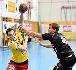 23.09.2017, Krems, Handball, Handball Liga Austria, HLA, GD, UHK Krems,  HT Schwaz,<br>PROKOP Gunnar, SPENDIER Sebastian Philipp<br><br><br>Copyright / www. sportfotos. at<br>Missongasse 21<br>A - 3500 Krems<br>zierlinger@sportfotos.at<br>www.sportfotos.at<br>Kremser Bank <br>BIC SPKDAT21XXX<br>IBAN AT392022800704000918