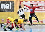07.12.2017, Krems, Handball, Handball Liga Austria, HLA, GD, UHK Krems, SC Ferlach,<br>JOCHMANN Jakob, POSCH Fabian, VODISEK Boris, MUSEL Gregory<br><br><br>Copyright / www. sportfotos.at<br>Missongasse 21<br>A - 3500 Krems<br>zierlinger@sportfotos.at<br>www.sportfotos.at<br>Kremser Bank <br>BIC SPKDAT21XXX<br>IBAN AT392022800704000918<br>