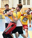 07.12.2017, Krems, Handball, Handball Liga Austria, HLA, GD, UHK Krems, SC Ferlach,<br>KROBATH Leander, VODISEK Boris, POSCH Fabian<br><br><br>Copyright / www. sportfotos.at<br>Missongasse 21<br>A - 3500 Krems<br>zierlinger@sportfotos.at<br>www.sportfotos.at<br>Kremser Bank <br>BIC SPKDAT21XXX<br>IBAN AT392022800704000918<br>