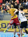07.12.2017, Krems, Handball, Handball Liga Austria, HLA, GD, UHK Krems, SC Ferlach,<br>FEICHTINGER Sebastian, RATH Mathias<br><br><br>Copyright / www. sportfotos.at<br>Missongasse 21<br>A - 3500 Krems<br>zierlinger@sportfotos.at<br>www.sportfotos.at<br>Kremser Bank <br>BIC SPKDAT21XXX<br>IBAN AT392022800704000918<br>