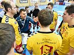 17.11.2017, Krems, Handball, Handball Liga Austria, HLA, GD, UHK Krems, WAT Margareten,<br>Timeout Krems<br><br><br>Copyright / www. sportfotos. at<br>Missongasse 21<br>A - 3500 Krems<br>zierlinger@sportfotos.at<br>www.sportfotos.at<br>Kremser Bank <br>BIC SPKDAT21XXX<br>IBAN AT392022800704000918<br>
