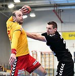 27.01.2018, Krems, Handball, Handball Liga Austria, HLA, Vorbereitung, UHK Krems, Dabas VSE KC,<br>MITKOV Vlatko<br><br><br>Copyright / www. sportfotos.at<br>Missongasse 21<br>A - 3500 Krems<br>zierlinger@sportfotos.at<br>www.sportfotos.at<br>Kremser Bank <br>BIC SPKDAT21XXX<br>IBAN AT392022800704000918<br>