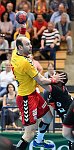 27.04.2018, Krems, Handball, Handball Liga Austria, HLA, BR, UHK Krems,  HT Schwaz,<br>MITKOV Vlatko, KANDOLF Thomas<br><br><br>Copyright / www. sportfotos. at<br>Missongasse 21<br>A - 3500 Krems<br>zierlinger@sportfotos.at<br>www.sportfotos.at<br>Kremser Bank <br>BIC SPKDAT21XXX<br>IBAN AT392022800704000918