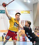 27.04.2018, Krems, Handball, Handball Liga Austria, HLA, BR, UHK Krems,  HT Schwaz,<br>JOCHMANN Jakob, LOCHNER Dario<br><br><br>Copyright / www. sportfotos. at<br>Missongasse 21<br>A - 3500 Krems<br>zierlinger@sportfotos.at<br>www.sportfotos.at<br>Kremser Bank <br>BIC SPKDAT21XXX<br>IBAN AT392022800704000918