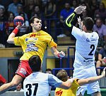 01.09.2018, Krems, Handball, Handball Liga Austria, HLA, GD, UHK Krems, HC Hard,<br>HAJDU Gabor, HERMANN Maximilian<br><br><br>Copyright / www. sportfotos. at<br>Missongasse 21<br>A - 3500 Krems<br>zierlinger@sportfotos.at<br>www.sportfotos.at<br>Kremser Bank <br>BIC SPKDAT21XXX<br>IBAN AT392022800704000918