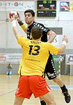 21.04.2012, Krems, Handball, Handball Liga Austria, <br>HLA, MPO, UHK Krems, Bregenz,<br>WALZER Guenther, WAGESREITER Markus<br><br><br>Copyright DIENER / Zierlinger Karl<br>Marktgasse 3-7 / 4 / 5 / 21<br>A-1090 Wien<br>Telefax +43 1 955 32 35<br>Mobil +43 676 629 98 51<br>BA-CA<br>Bank Nr. 12000<br>Account Nr. 00712 223 783<br>e-mail: agentur@diener.at<br>Datenbank: www.diener.at