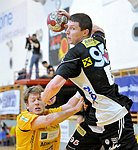 10.03.2012, Krems, Handball, Handball Liga Austria, HLA, MPO, UHK Krems - Fivers WAT Margareten,<br>VISY Norbert, KIRVELIAVICIUS Romas<br><br>Copyright DIENER / Zierlinger Karl<br>Marktgasse 3-7 / 4 / 5 / 21<br>A-1090 Wien<br>Telefax +43 1 955 32 35<br>Mobil +43 676 629 98 51<br>BA-CA<br>Bank Nr. 12000<br>Account Nr. 00712 223 783<br>e-mail: agentur@diener.at<br>Datenbank: www.diener.at