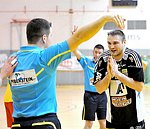 10.03.2012, Krems, Handball, Handball Liga Austria, HLA, MPO, UHK Krems - Fivers WAT Margareten,<br>BRKIC Radojko, ZIURA Vytautas<br><br>Copyright DIENER / Zierlinger Karl<br>Marktgasse 3-7 / 4 / 5 / 21<br>A-1090 Wien<br>Telefax +43 1 955 32 35<br>Mobil +43 676 629 98 51<br>BA-CA<br>Bank Nr. 12000<br>Account Nr. 00712 223 783<br>e-mail: agentur@diener.at<br>Datenbank: www.diener.at