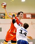 22.03.2012, Krems, Handball, Handball Liga Austria, HLA, MPO, UHK Krems, HC Hard,<br>BELAS Ivica, GLUSAKS Janis<br><br><br>Copyright DIENER / Zierlinger Karl<br>Marktgasse 3-7 / 4 / 5 / 21<br>A-1090 Wien<br>Telefax +43 1 955 32 35<br>Mobil +43 676 629 98 51<br>BA-CA<br>Bank Nr. 12000<br>Account Nr. 00712 223 783<br>e-mail: agentur@diener.at<br>Datenbank: www.diener.at