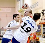 22.03.2012, Krems, Handball, Handball Liga Austria, HLA, MPO, UHK Krems, HC Hard,<br>KATHREIN Alex, SCHMOELZ Johann, RIGAS Rene-Pascal<br><br><br>Copyright DIENER / Zierlinger Karl<br>Marktgasse 3-7 / 4 / 5 / 21<br>A-1090 Wien<br>Telefax +43 1 955 32 35<br>Mobil +43 676 629 98 51<br>BA-CA<br>Bank Nr. 12000<br>Account Nr. 00712 223 783<br>e-mail: agentur@diener.at<br>Datenbank: www.diener.at