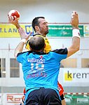 25.02.2012, Krems, Handball, Handball Liga Austria, HLA, MPO, UHK Krems - HC Linz,<br>LOVRINOVIC Ilija, LAZAREVIC Uros<br><br>Copyright DIENER / Zierlinger Karl<br>Marktgasse 3-7 / 4 / 5 / 21<br>A-1090 Wien<br>Telefax +43 1 955 32 35<br>Mobil +43 676 629 98 51<br>BA-CA<br>Bank Nr. 12000<br>Account Nr. 00712 223 783<br>e-mail: agentur@diener.at<br>Datenbank: www.diener.at