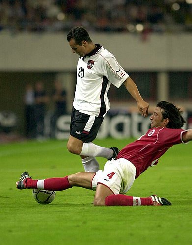 0081_Wallner - Yakin