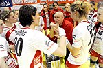 22.03.2012, Krems, Handball, Laenderspiel, Nationalteam,  Oesterreich - Schweden, Europameisterschaftsqualifikation, Damen, European Championships, Qualification ,Women, <br>Austria - Sweden,<br>Timeout sterreich<br><br>Copyright DIENER / Zierlinger Karl<br>Marktgasse 3-7 / 4 / 5 / 21<br>A-1090 Wien<br>Telefax +43 1 955 32 35<br>Mobil +43 676 629 98 51<br>BA-CA<br>Bank Nr. 12000<br>Account Nr. 00712 223 783<br>e-mail: agentur@diener.at<br>Datenbank: www.diener.at