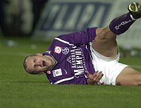 17.11.2001<br>Austria - Admira/0:0<br>LEDWON Adam <br>nach Foul von Hatz<br>56. Minute