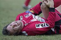 01.03.2003<br>Admira - Bregenz/1:0(0:0)<br>BOZGO Kliton leidet nach Foul von NZUZI Olivier in der 78. Minute<br>